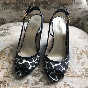 Tahari animal print slingback wedge. New.